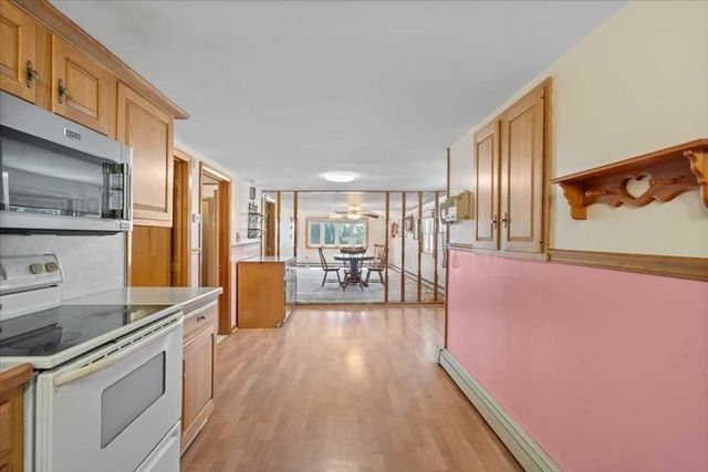 11 Pocono Rd., Worcester, MA 01605