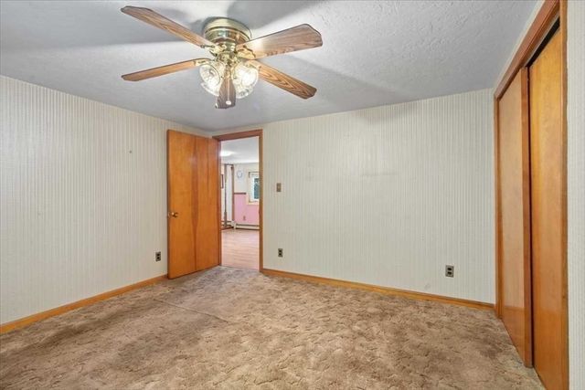 11 Pocono Rd., Worcester, MA 01605