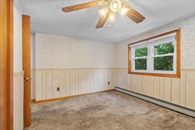 11 Pocono Rd., Worcester, MA 01605