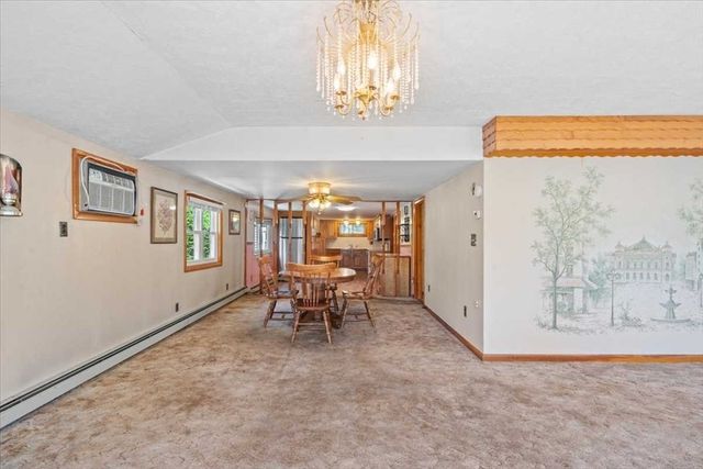 11 Pocono Rd., Worcester, MA 01605