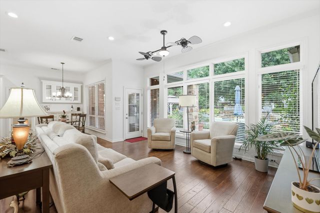 122 Chapel Hill Drive, Double Oak, TX 75077
