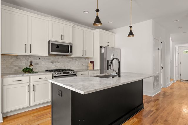 61B Cannon St, Nashville, TN 37210