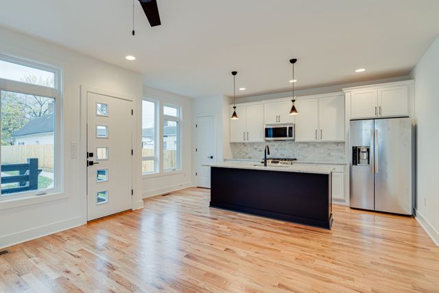 61B Cannon St, Nashville, TN 37210