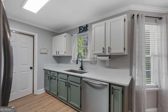 2208 Dresden Green NW, Kennesaw, GA 30144