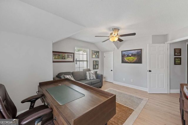 2208 Dresden Green NW, Kennesaw, GA 30144