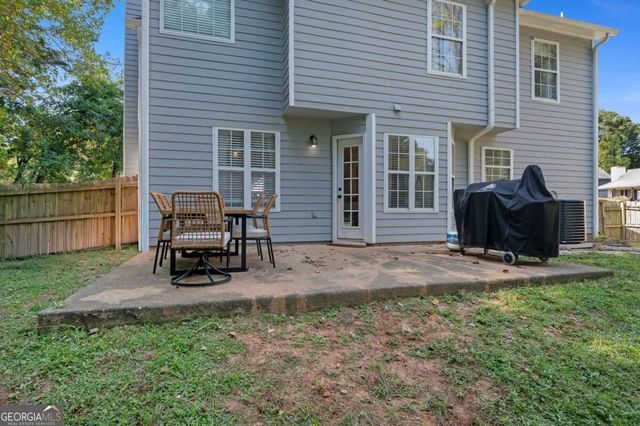 2208 Dresden Green NW, Kennesaw, GA 30144