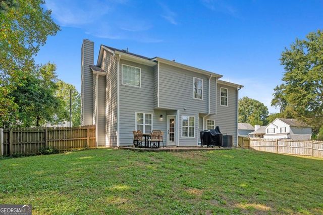 2208 Dresden Green NW, Kennesaw, GA 30144