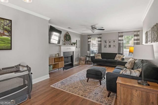 2208 Dresden Green NW, Kennesaw, GA 30144