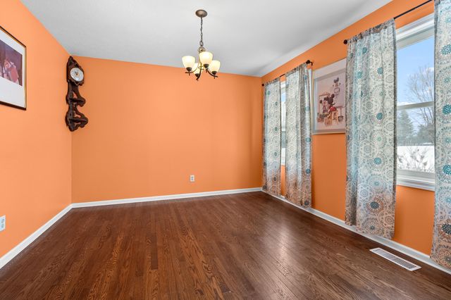 3733 Starchief Drive, Kalamazoo, MI 49048