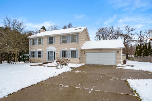 3733 Starchief Drive, Kalamazoo, MI 49048