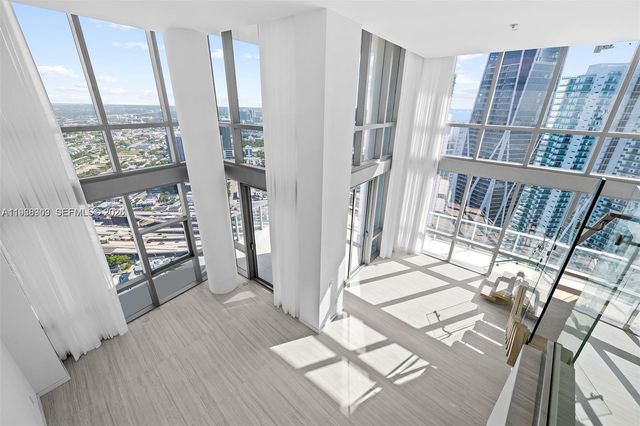 851 NE 1st Ave 5001, Miami, FL 33132