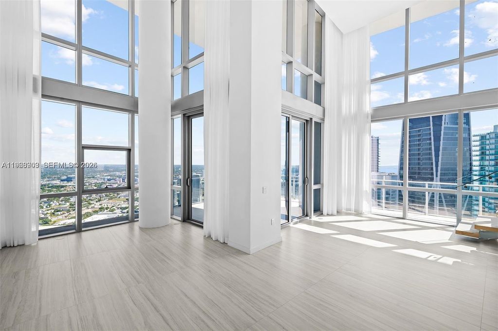 851 NE 1st Ave 5001, Miami, FL 33132