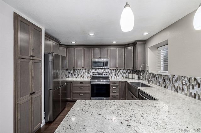 6158 Zenobia Court, Arvada, CO 80003