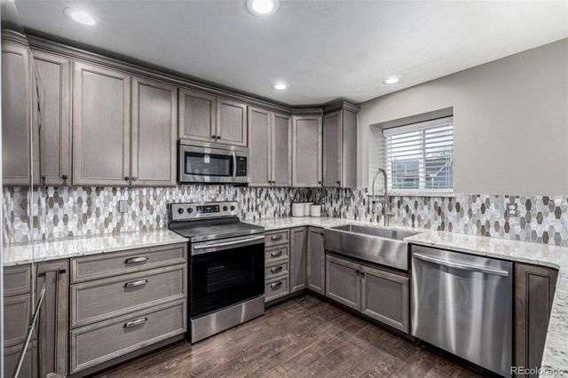 6158 Zenobia Court, Arvada, CO 80003