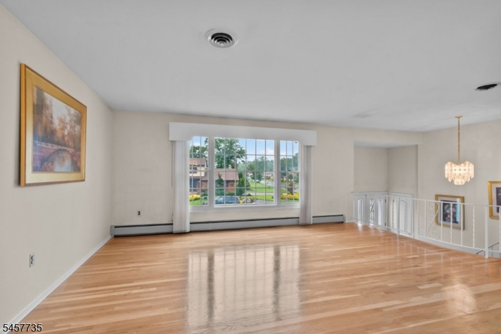 2 Tanglewood Dr, East Hanover Twp., NJ 07936 — photo 4