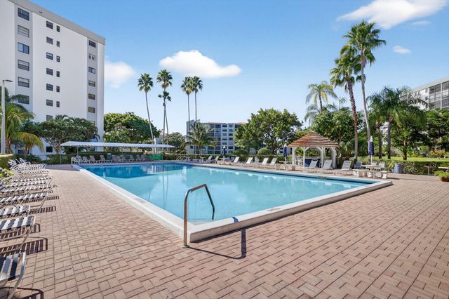 2217 Cypress Island Drive 701, Pompano Beach, FL 33069