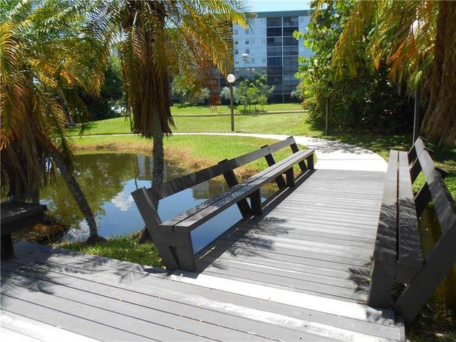 2217 Cypress Island Drive 701, Pompano Beach, FL 33069