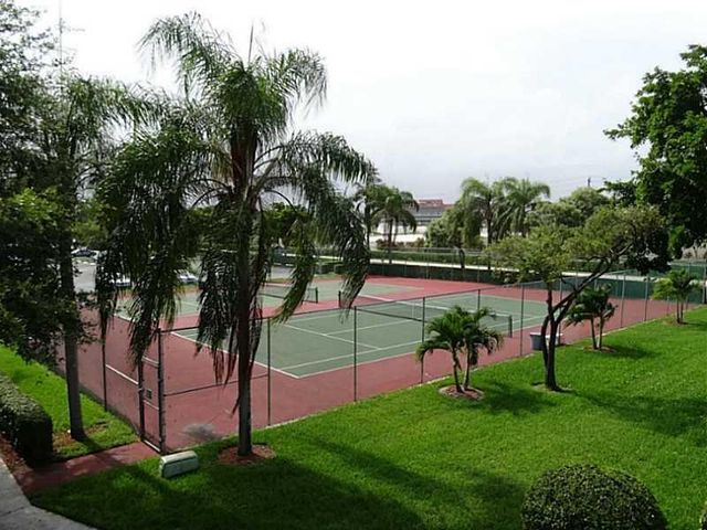 2217 Cypress Island Drive 701, Pompano Beach, FL 33069