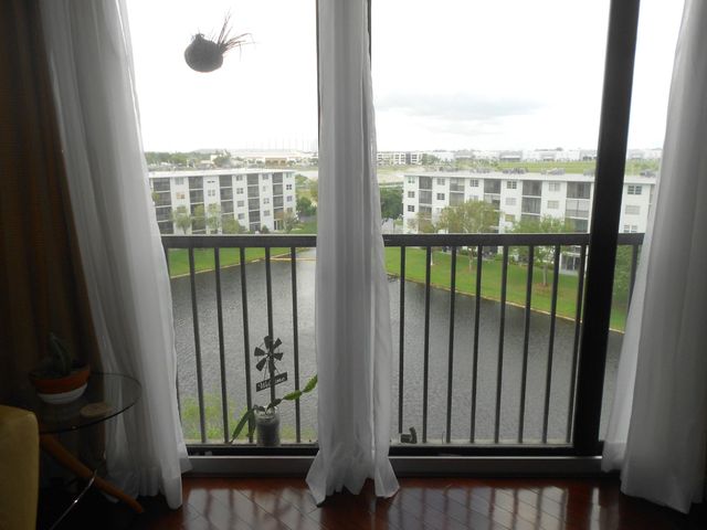 2217 Cypress Island Drive 701, Pompano Beach, FL 33069