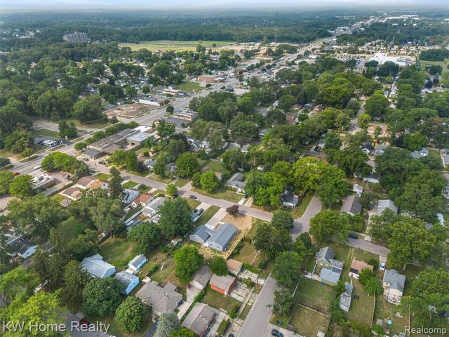 5710 N Karle Street, Westland, MI 48185
