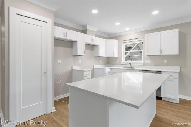 5710 N Karle Street, Westland, MI 48185