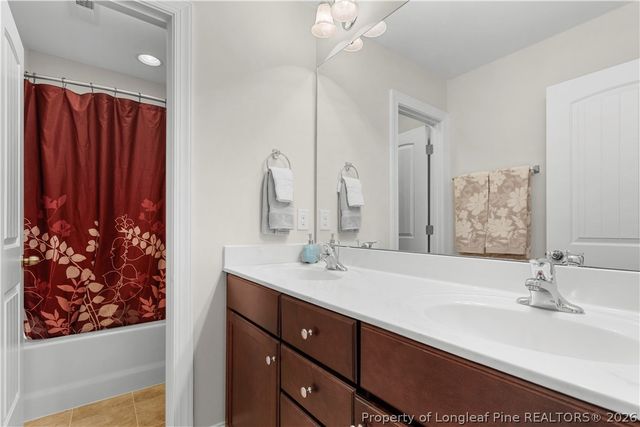 532 Walker Ranch Drive, Fuquay Varina, NC 27526