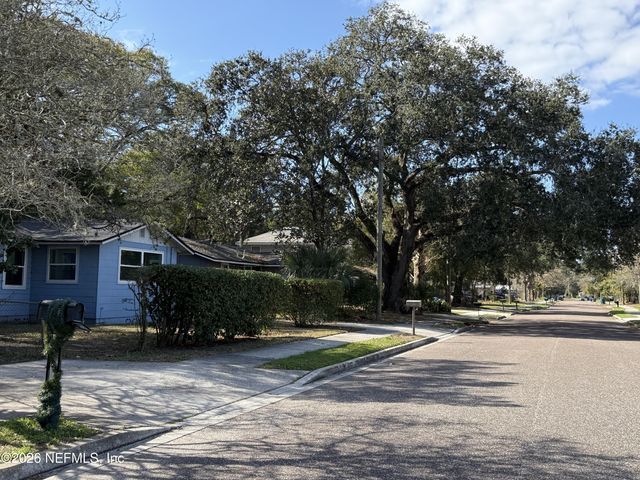 2050 W 40TH Street, Jacksonville, FL 32209