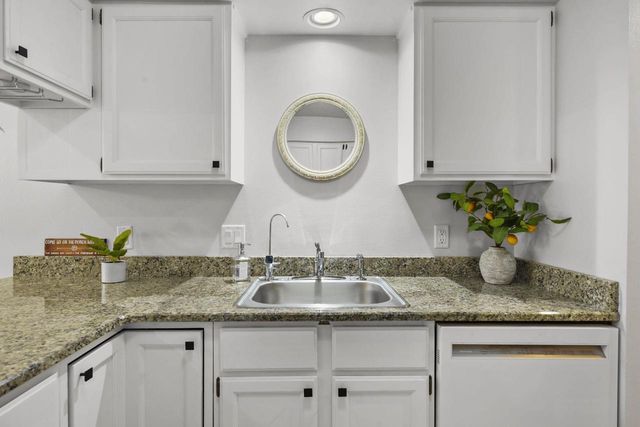 843 Hemlock Drive, Verona, WI 53593