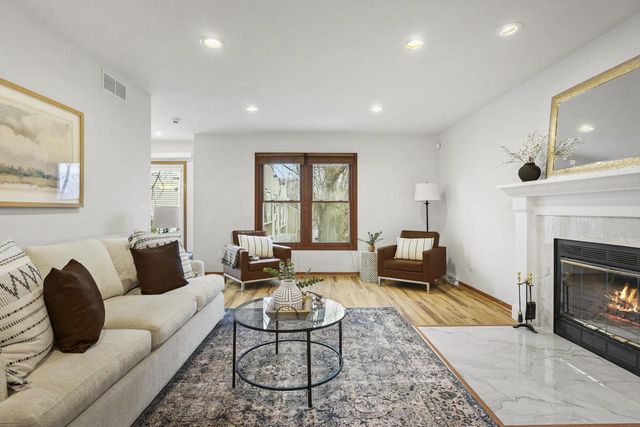 843 Hemlock Drive, Verona, WI 53593