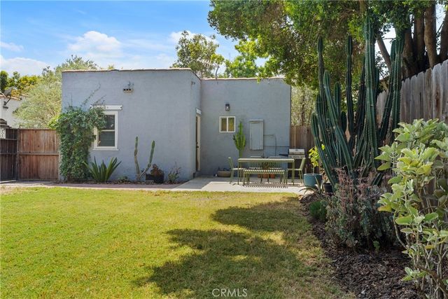 2240 Eucalyptus, Long Beach, CA 90806