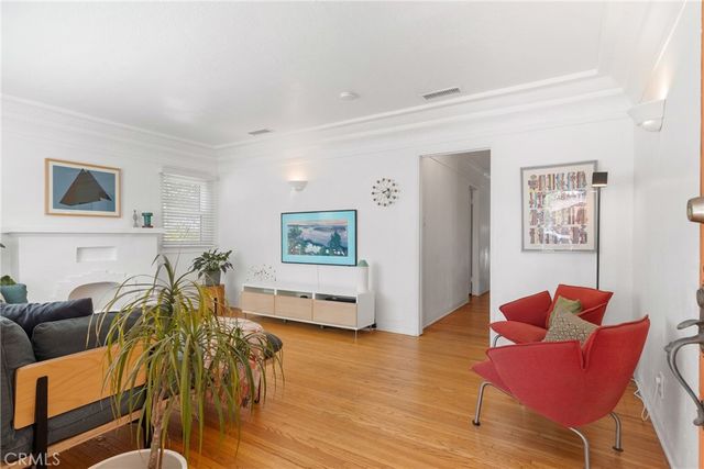 2240 Eucalyptus, Long Beach, CA 90806