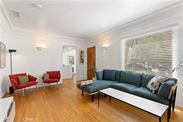 2240 Eucalyptus, Long Beach, CA 90806