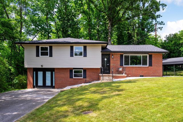 3802 Highland Circle, Chattanooga, TN 37415