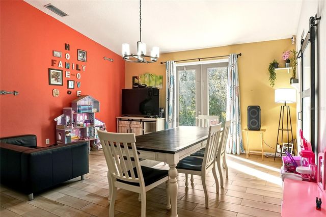 1703 OAKWOOD ESTATES DRIVE, Plant City, FL 33563