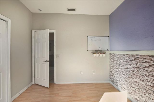 1703 OAKWOOD ESTATES DRIVE, Plant City, FL 33563