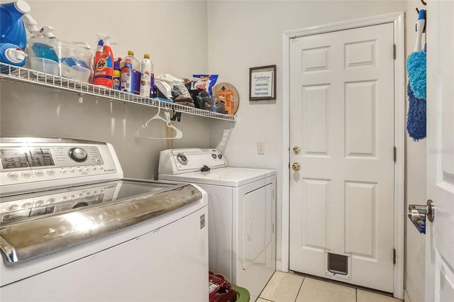 1703 OAKWOOD ESTATES DRIVE, Plant City, FL 33563