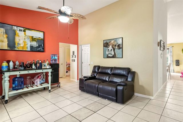 1703 OAKWOOD ESTATES DRIVE, Plant City, FL 33563