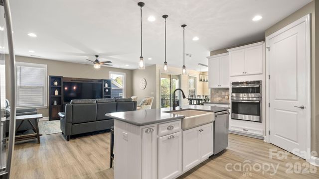 2696 Suffolk Place, Fort Mill, SC 29715