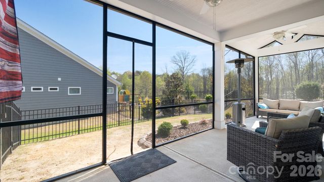 2696 Suffolk Place, Fort Mill, SC 29715