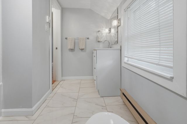 61 Gay Street, Norwood, MA 02062