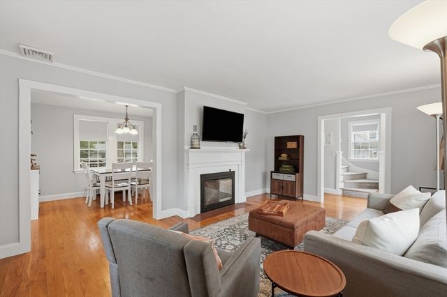 61 Gay Street, Norwood, MA 02062