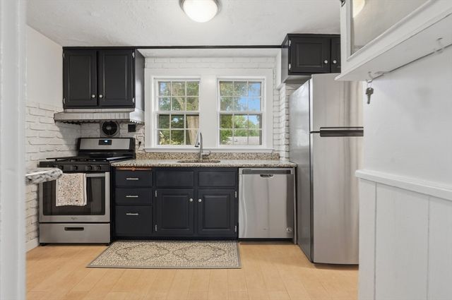 61 Gay Street, Norwood, MA 02062
