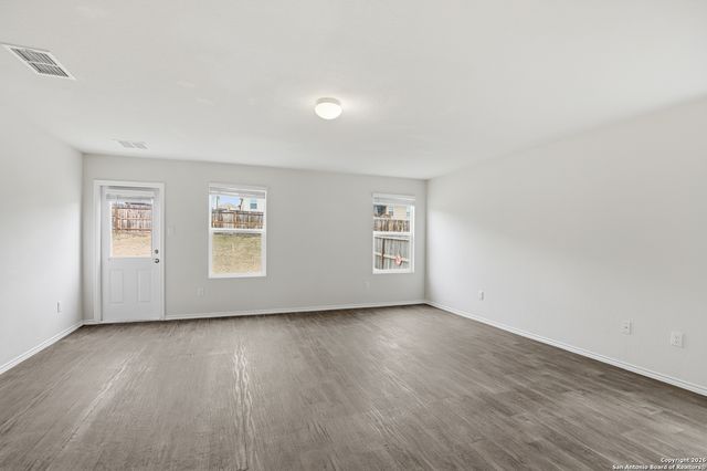 2950 Wentwood Run, San Antonio, TX 78245