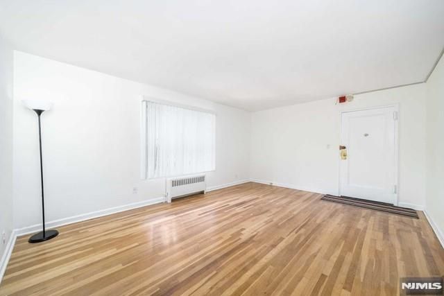 2330 Linwood Avenue 4C, Fort Lee, NJ 07024