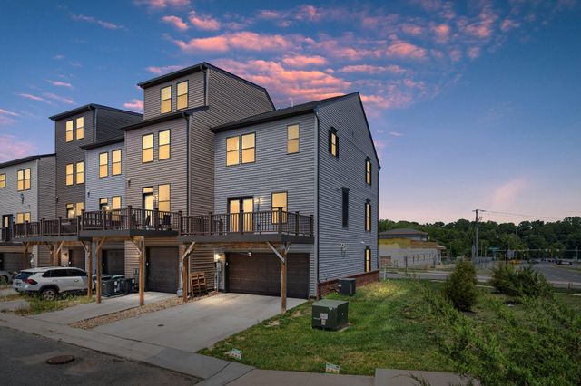 1000 ALUM SPRING RD, Fredericksburg, VA 22401