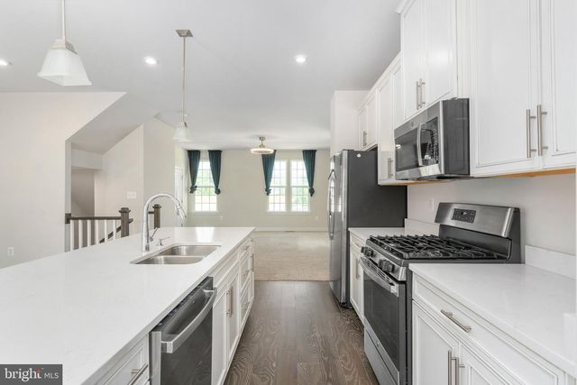 1000 ALUM SPRING RD, Fredericksburg, VA 22401