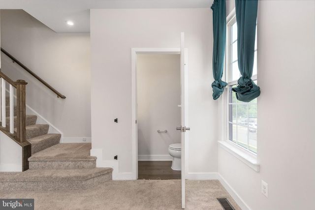 1000 ALUM SPRING RD, Fredericksburg, VA 22401