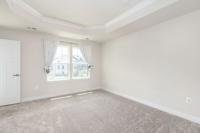1000 ALUM SPRING RD, Fredericksburg, VA 22401