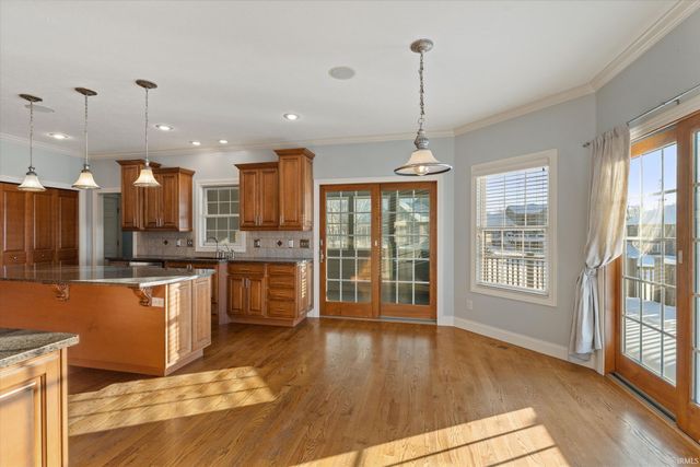 51095 Chatham Ridge Drive, South Bend, IN 46637