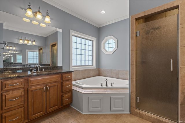 51095 Chatham Ridge Drive, South Bend, IN 46637